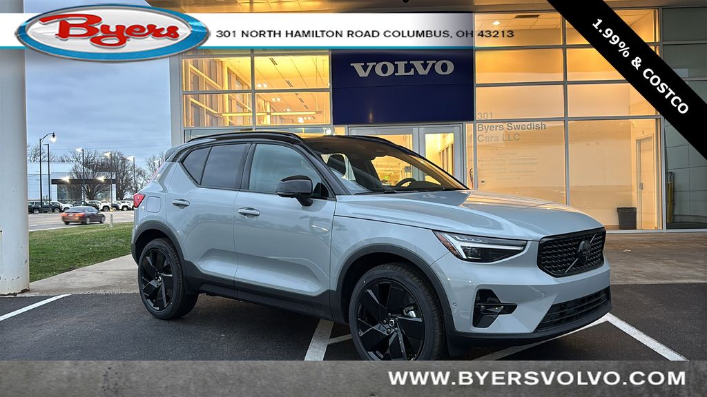 2026 Volvo XC40