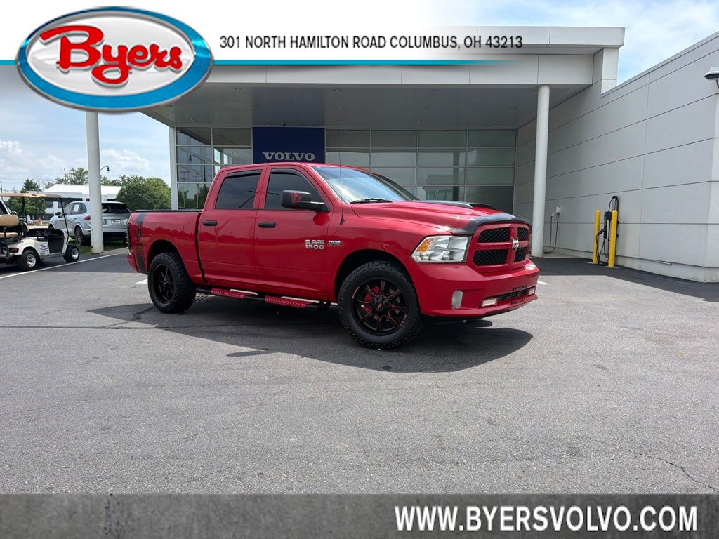 2013 RAM 1500 Express 4x4 Crew Cab's photo