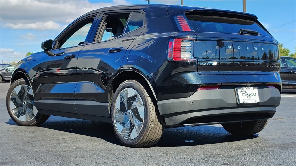 New 2025 Volvo EX30 Twin Motor Plus SUV