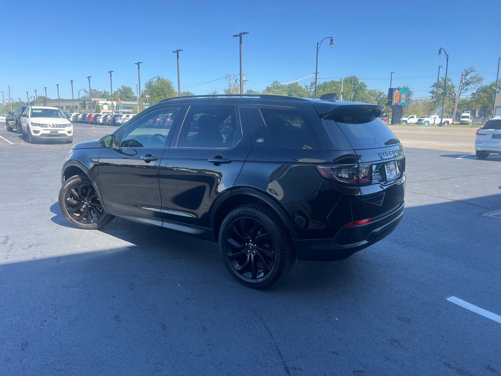 2020 Land Rover Discovery Sport S photo 2