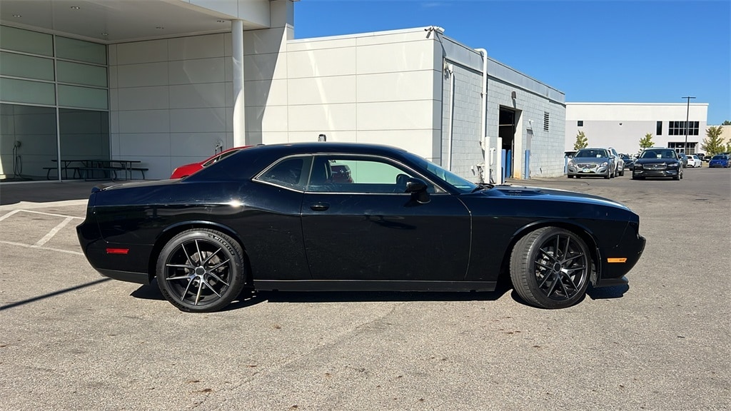 Used 2013 Dodge Challenger R/T with VIN 2C3CDYBT7DH670383 for sale in Columbus, OH