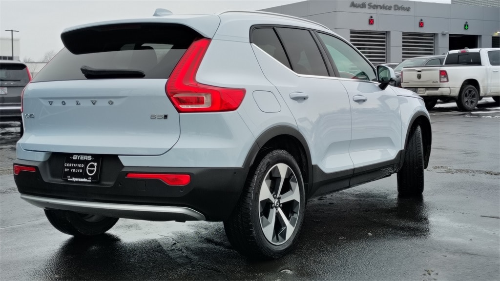 Certified 2025 Volvo XC40 B5 Plus Bright Theme SUV