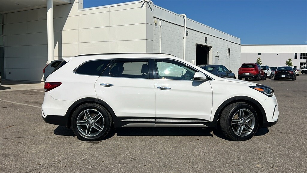 Used 2019 Hyundai Santa Fe Limited Ultimate with VIN KM8SRDHF5KU303474 for sale in Columbus, OH