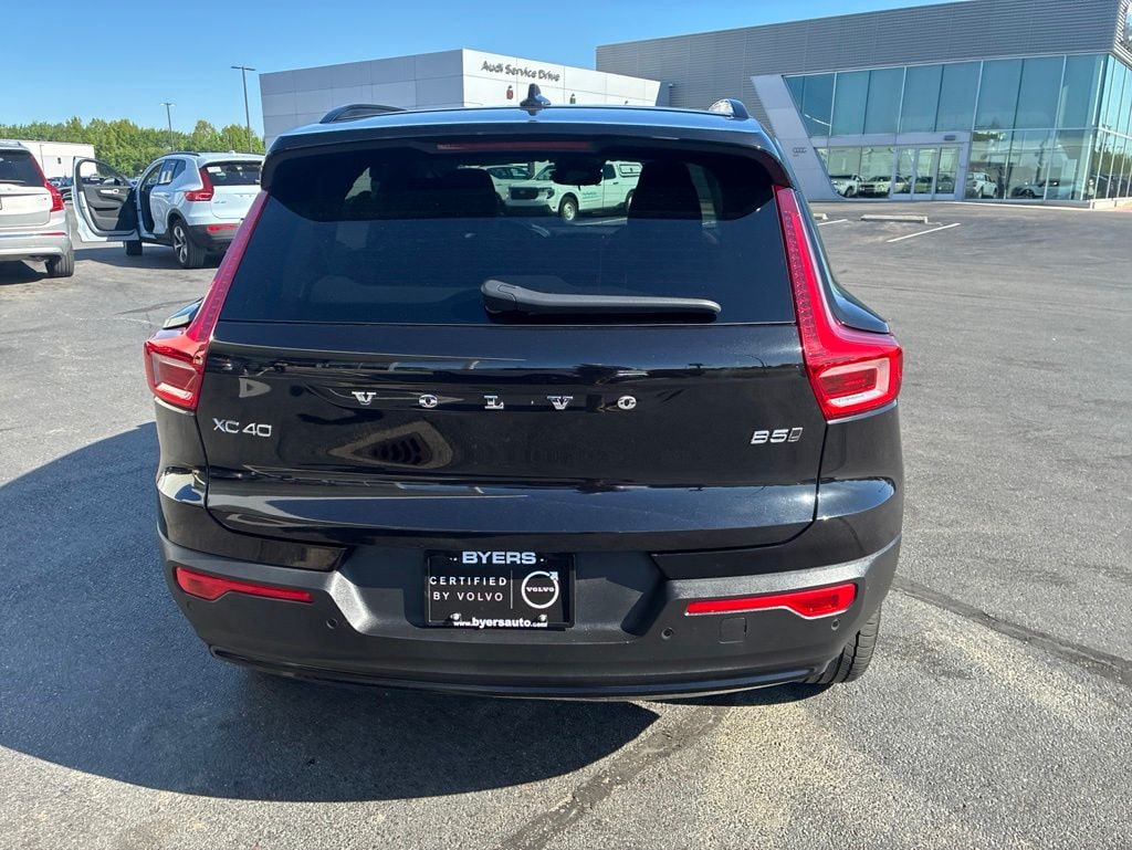 Certified 2026 Volvo XC40 B5 Plus SUV
