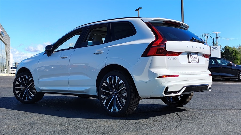 New 2026 Volvo XC60 B5 Ultra SUV