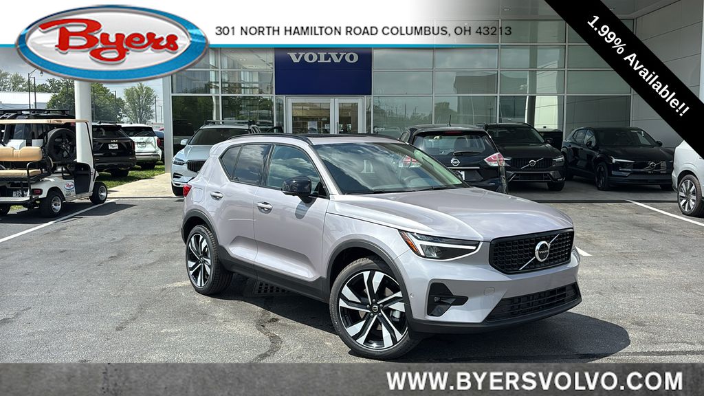 2026 Volvo XC40