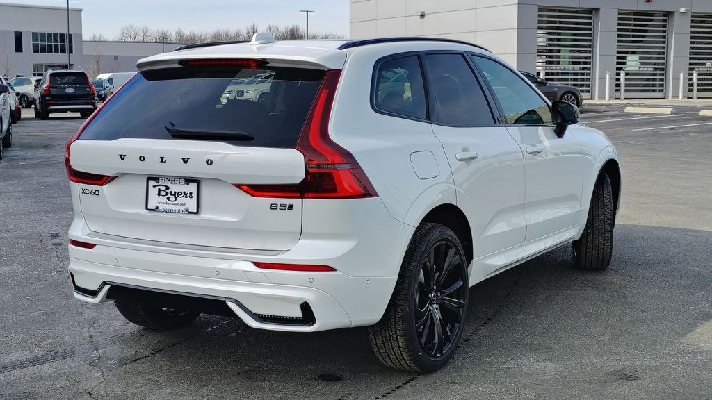 New 2026 Volvo XC60 B5 Ultra Black Edition SUV