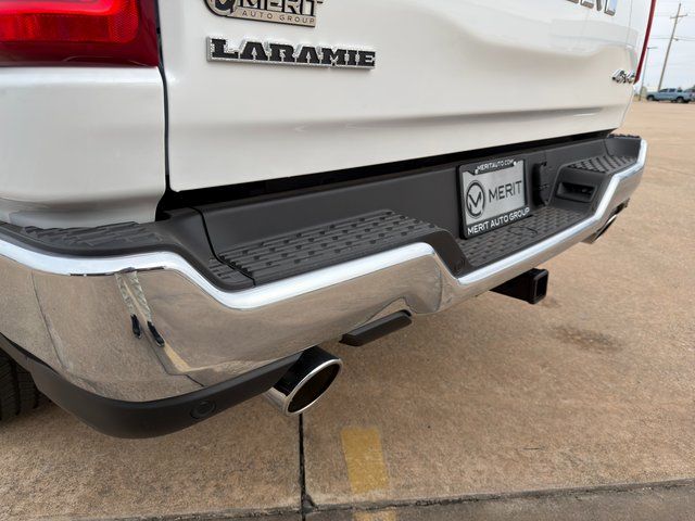 2025 RAM 1500 Laramie - Photo 16