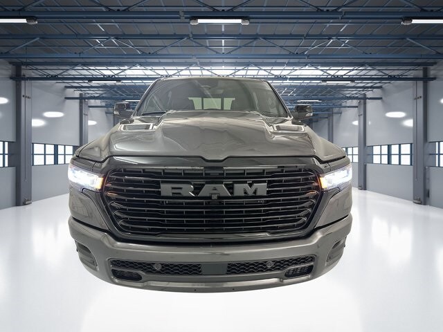 2025 Ram 1500 Laramie photo 2