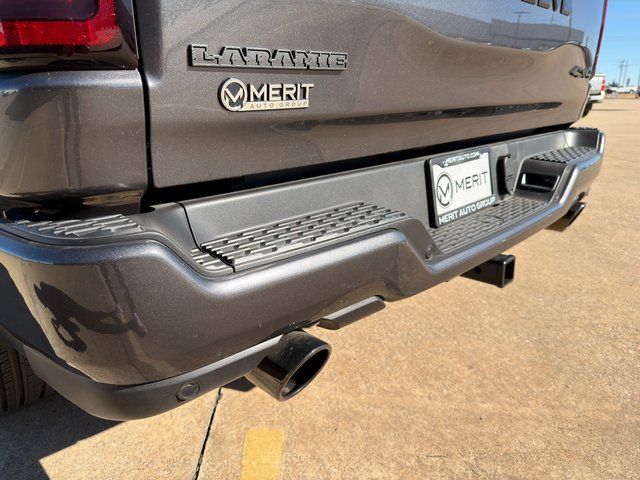 2025 RAM 1500 Laramie - Photo 14