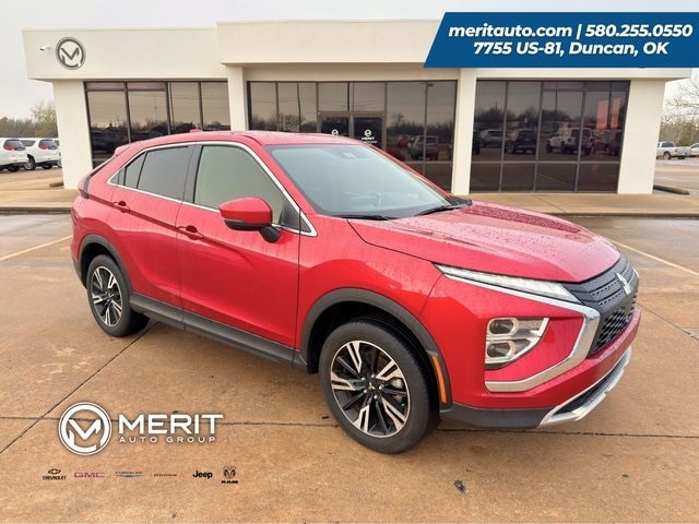 2025 Mitsubishi Eclipse Cross SE's photo