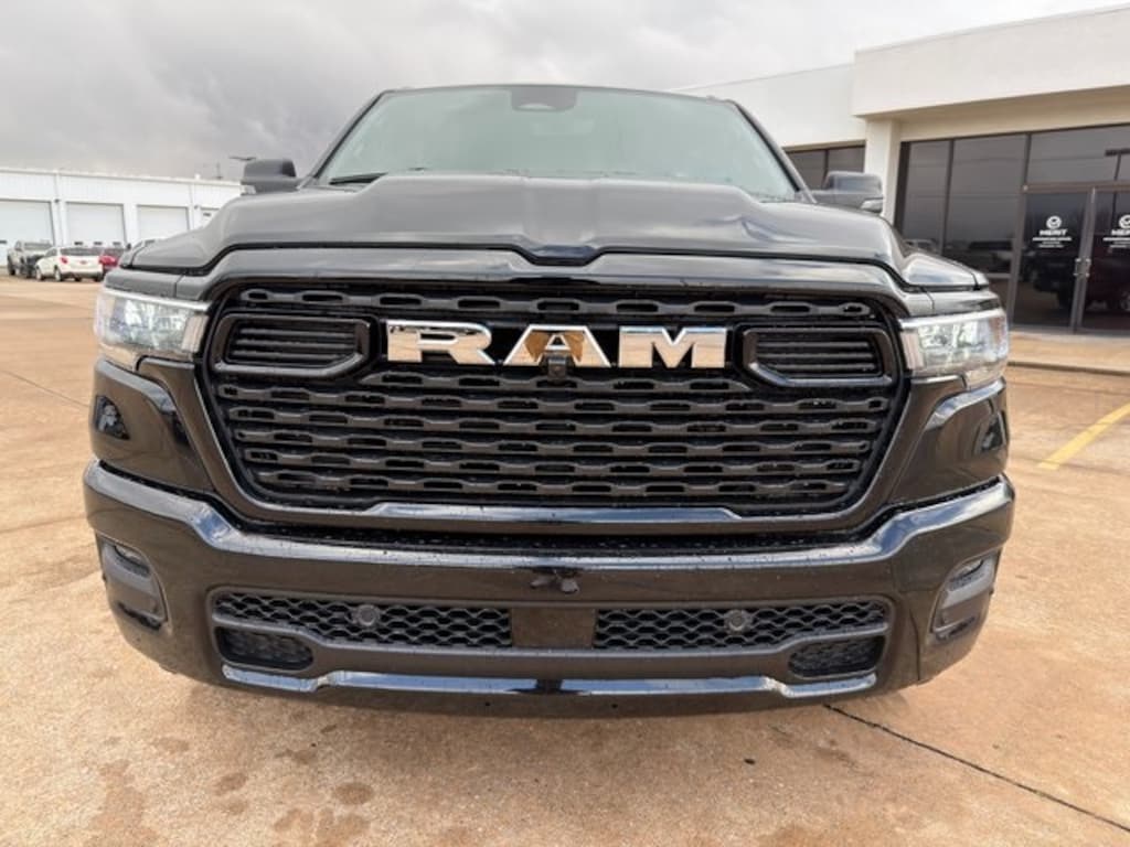 New 2026 Ram 1500 BIG HORN CREW CAB 4X4 5'7 BOX Pickup
