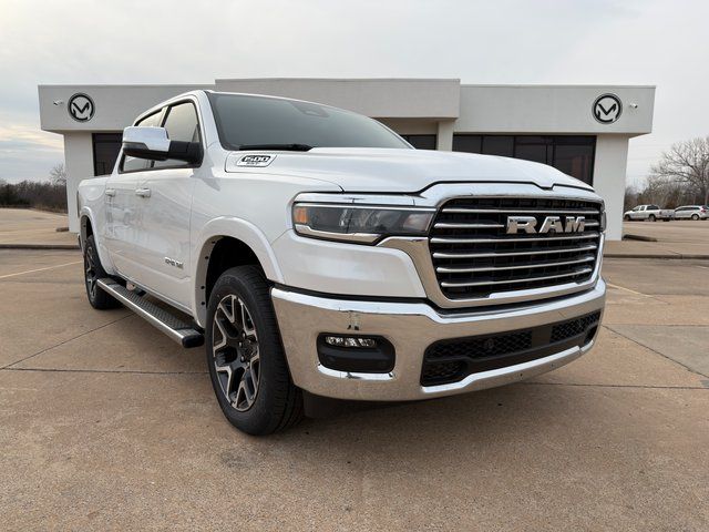 2025 RAM 1500 Laramie - Photo 3