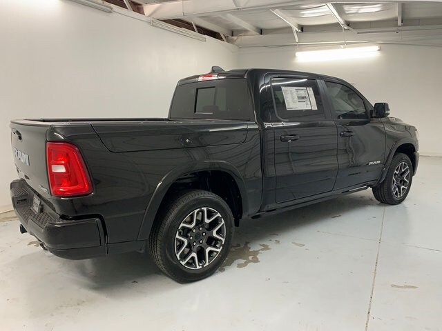 2026 Ram 1500 Laramie photo 4