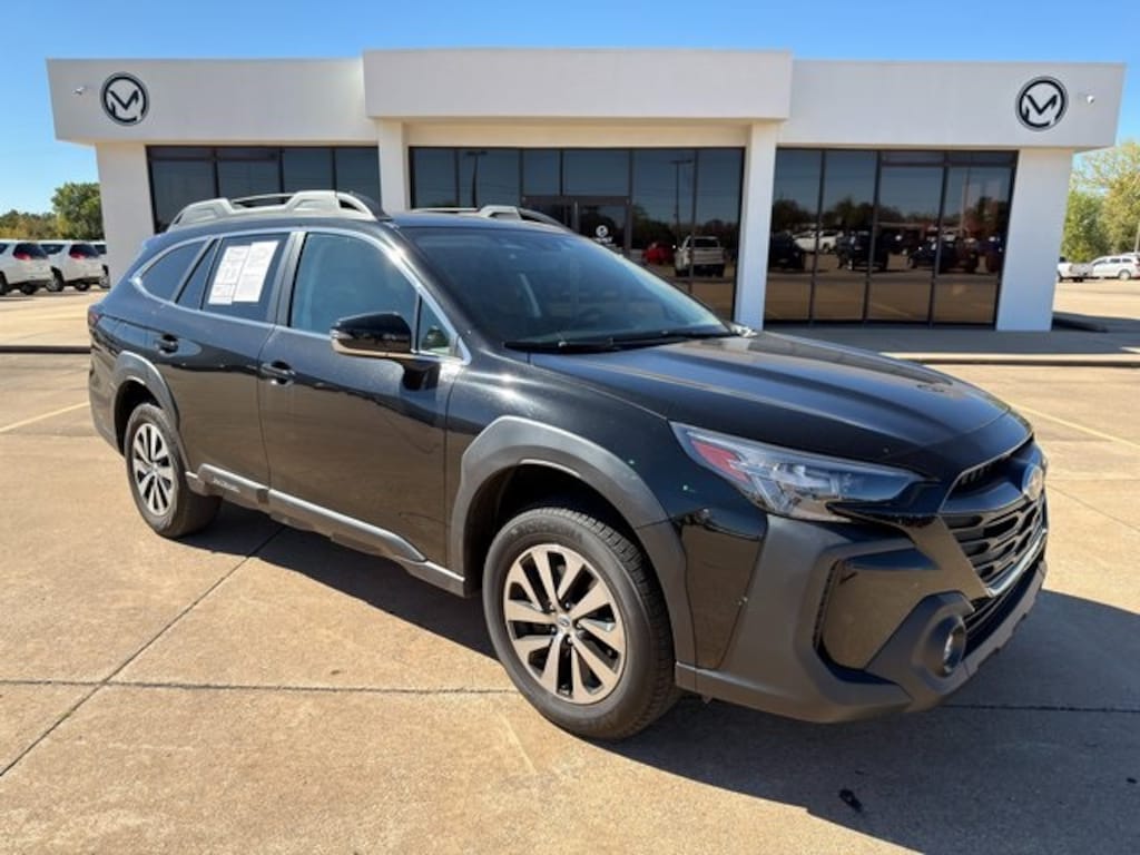 Used 2024 Subaru Outback Premium SUV