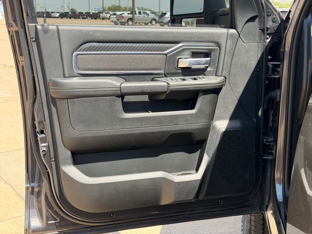 2025 RAM 2500 Big Horn - Photo 25