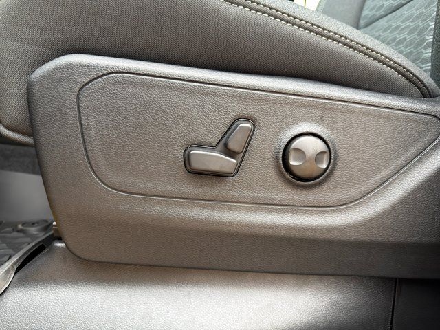 2025 RAM 1500 Big Horn/Lone Star - Photo 25