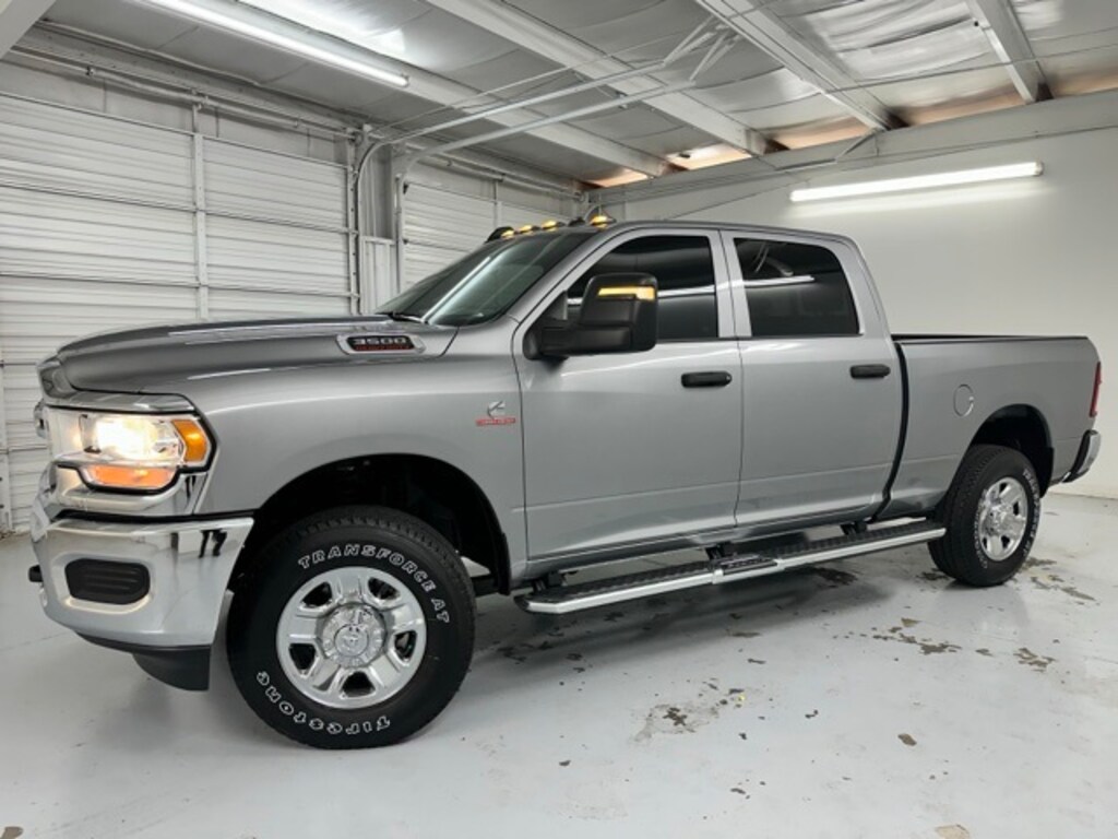 New 2024 Ram 3500 TRADESMAN CREW CAB 4X4 6'4 BOX For Sale Duncan OK
