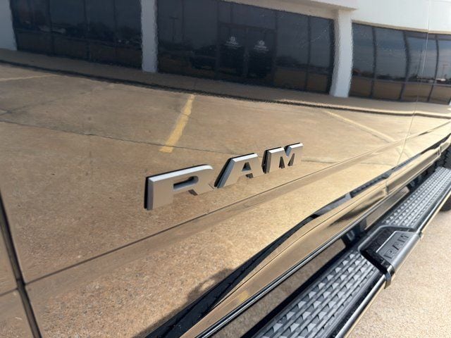2026 RAM 2500 Big Horn - Photo 11