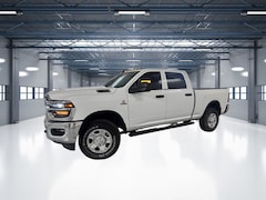 2025 Ram 2500 TRADESMAN CREW CAB 4X4 6'4 BOX Pickup