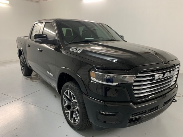 2026 Ram 1500 Laramie photo 3