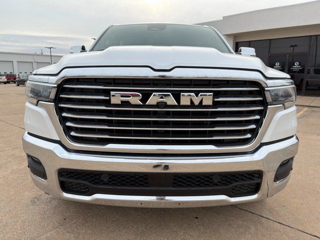 2025 RAM 1500 Laramie - Photo 4