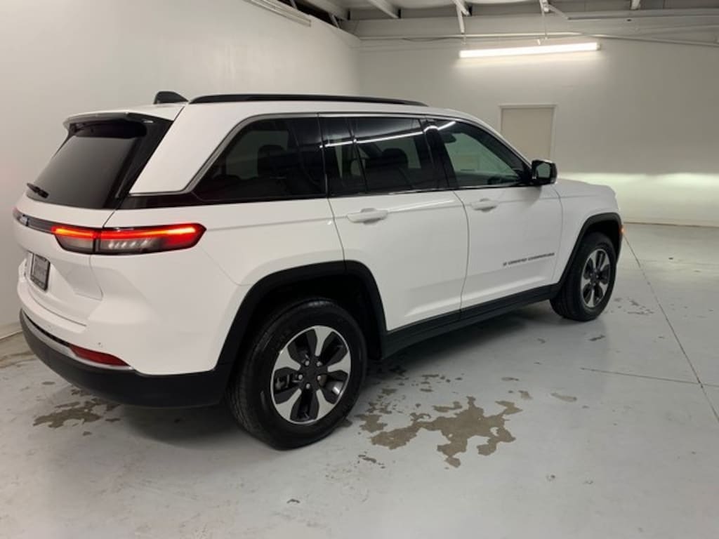Used 2024 Jeep Grand Cherokee 4xe Base SUV