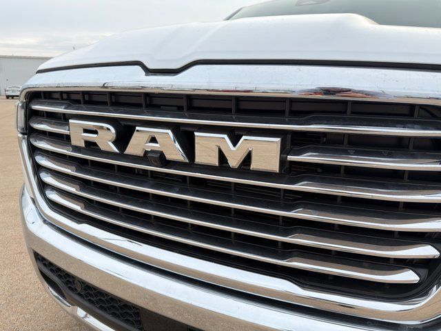 2025 RAM 1500 Laramie - Photo 6