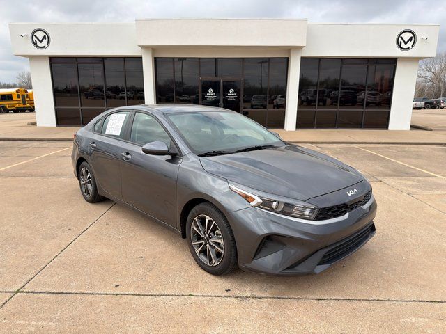 Used 2024 Kia Forte LXS with VIN 3KPF24AD7RE726388 for sale in Duncan, OK