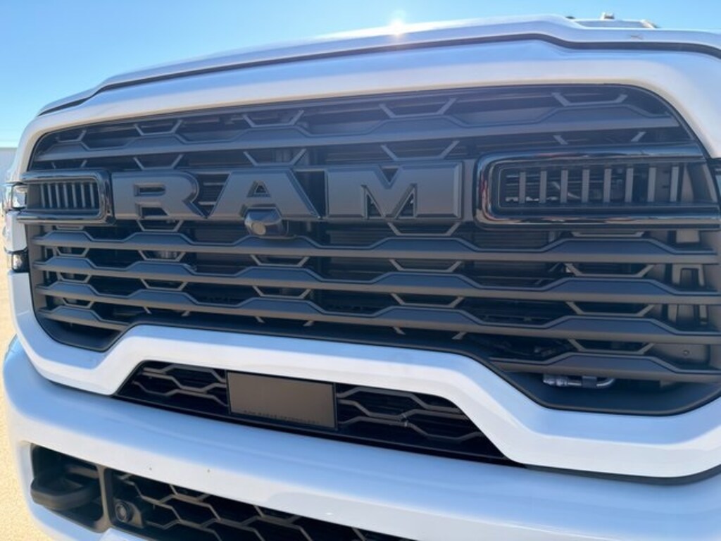 New 2026 Ram 2500 BIG HORN CREW CAB 4X4 6'4 BOX Pickup