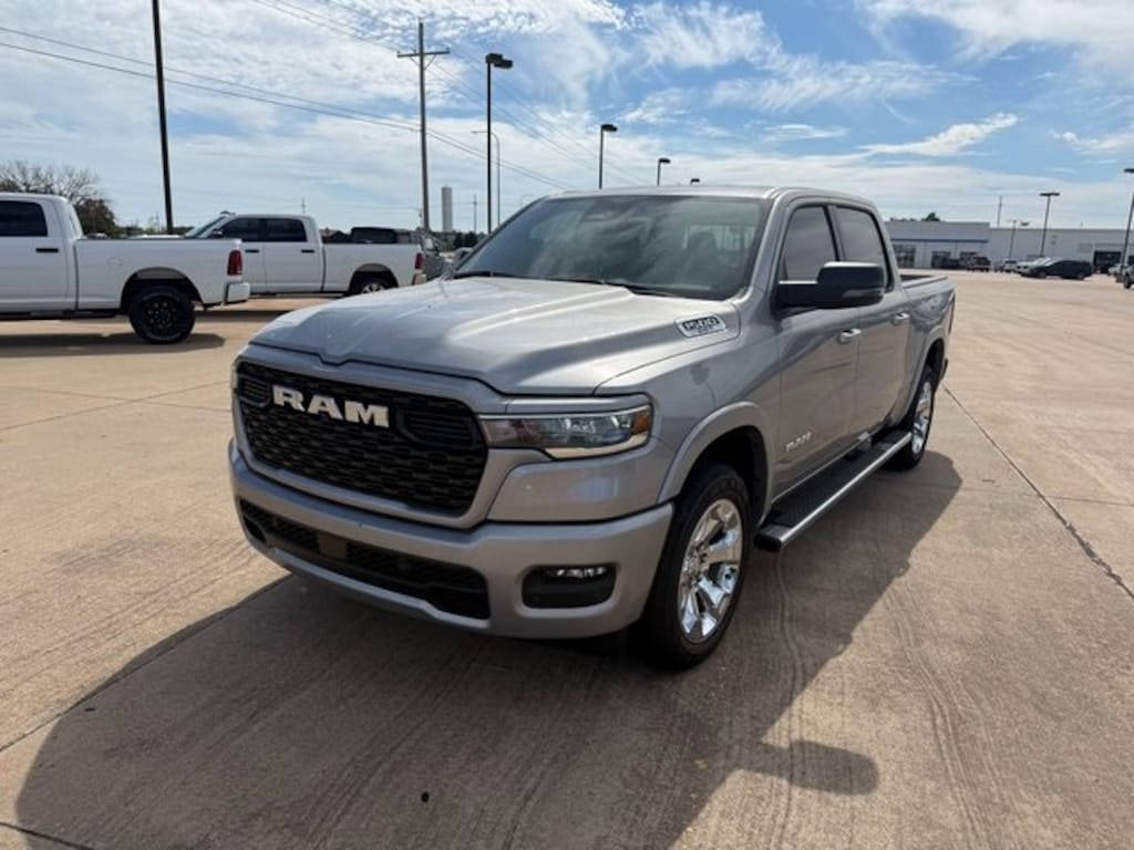 New 2025 Ram 1500 BIG HORN CREW CAB 4X4 5'7 BOX Pickup