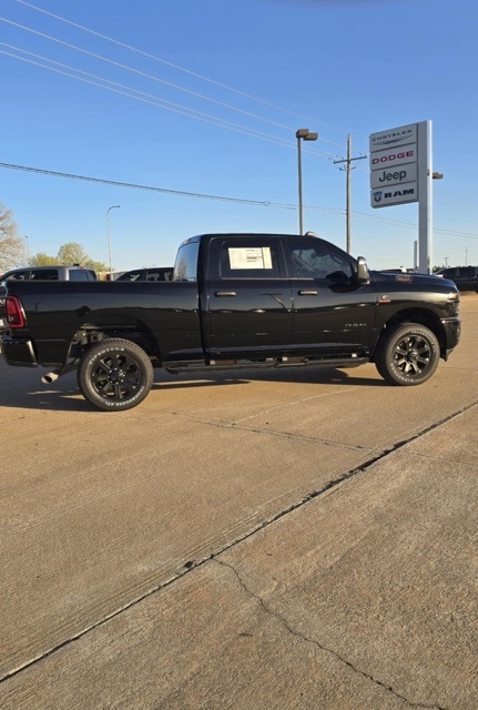 2026 RAM 2500 Big Horn Crew Cab 4WD