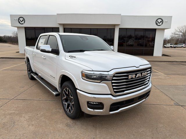 2025 RAM 1500 Laramie - Photo 2