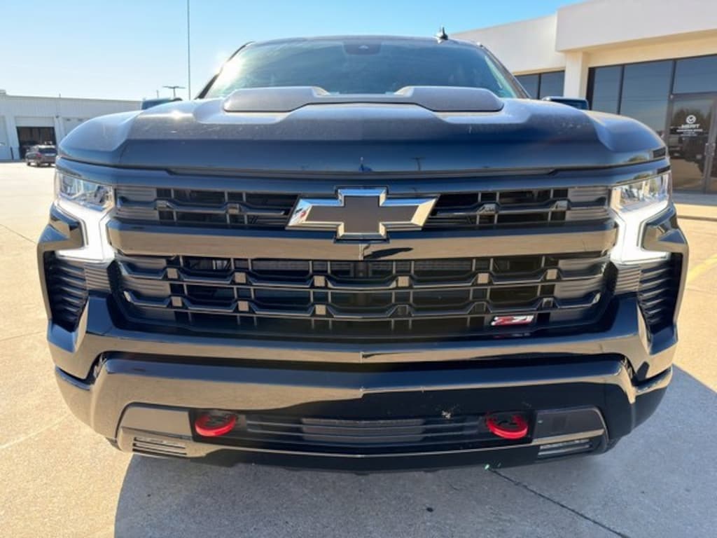 Used 2025 Chevrolet Silverado 1500 LT Trail Boss Truck Crew Cab