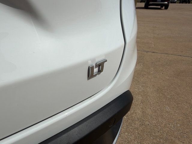2026 Chevrolet Trax LT - Photo 14
