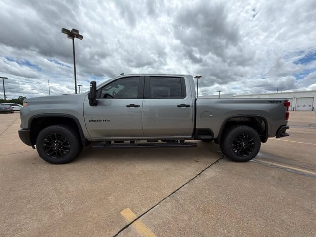 2026 Chevrolet Silverado 2500 HD Custom - Photo 13