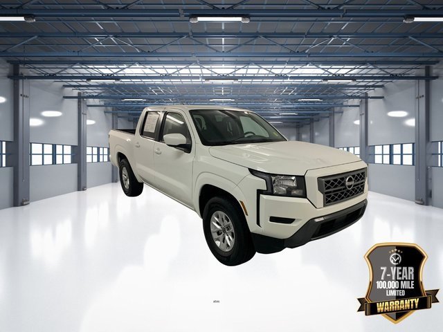 2024 Nissan Frontier SV photo 2