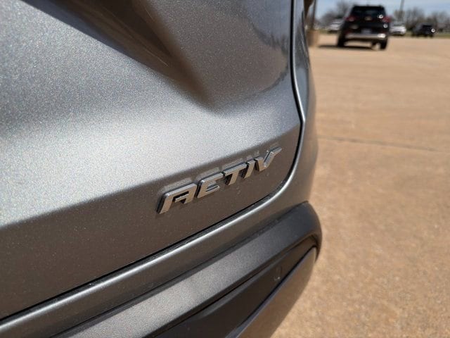 2026 Chevrolet Trax Activ - Photo 14