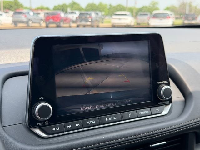 2025 Nissan Rogue SV - Photo 32