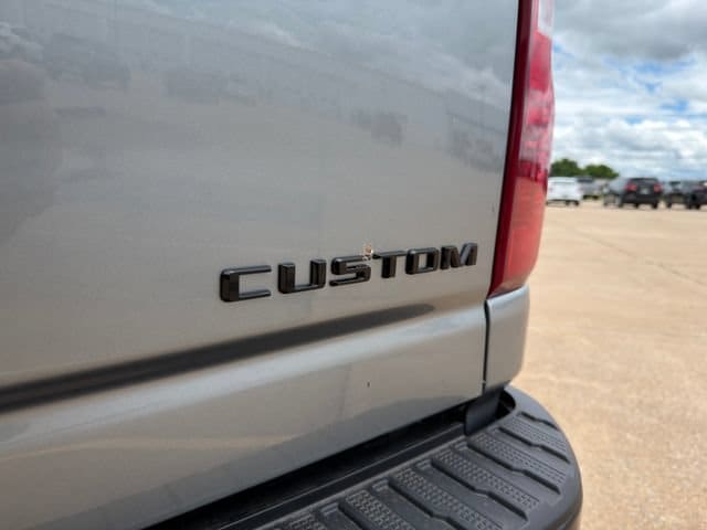 2026 Chevrolet Silverado 2500 HD Custom - Photo 19