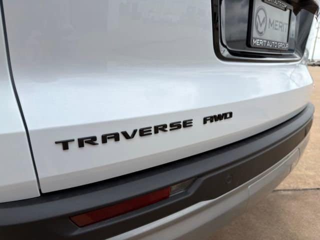 2026 Chevrolet Traverse Z71 - Photo 14