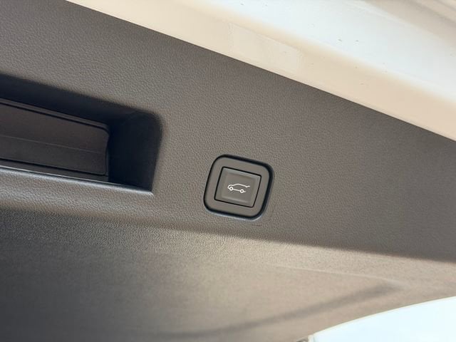 2026 Chevrolet Traverse Z71 - Photo 18