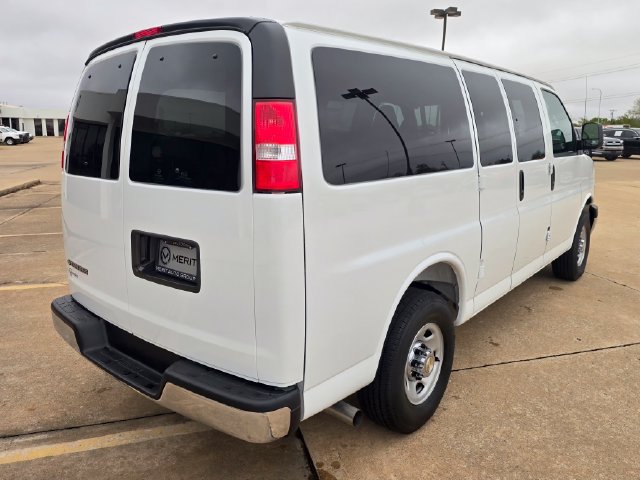2026 Chevrolet Express Passenger LT - Photo 12