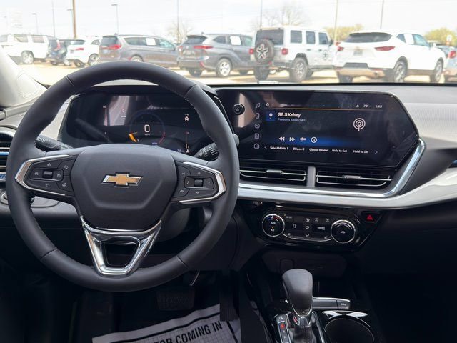 2026 Chevrolet Trax LT - Photo 25