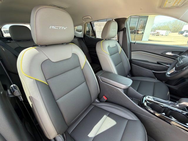 2026 Chevrolet Trax Activ - Photo 29