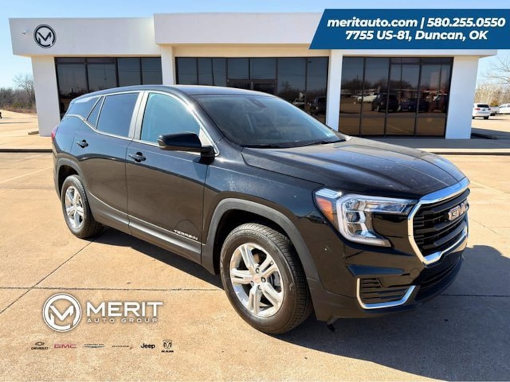 Used 2024 GMC Terrain SLE SUV