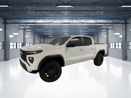 2026 GMC Canyon Elevation Truck