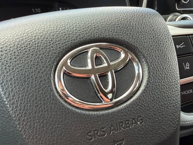 2023 Toyota Highlander LE - Photo 32
