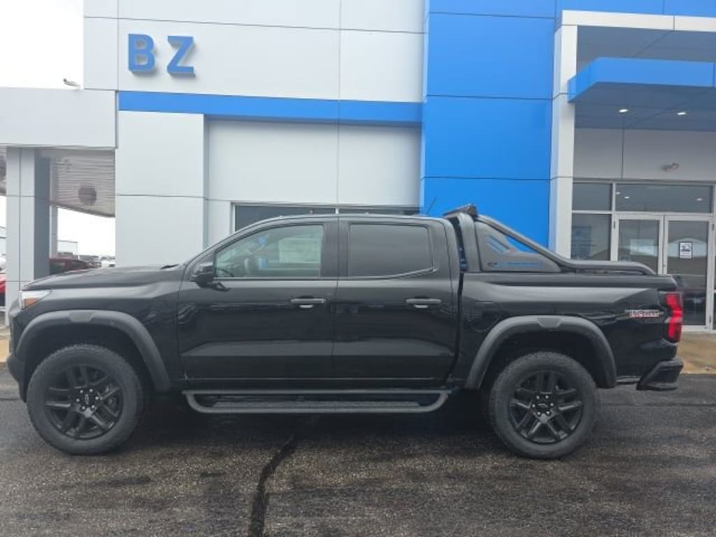 New 2025 Chevrolet Colorado Trail Boss Truck