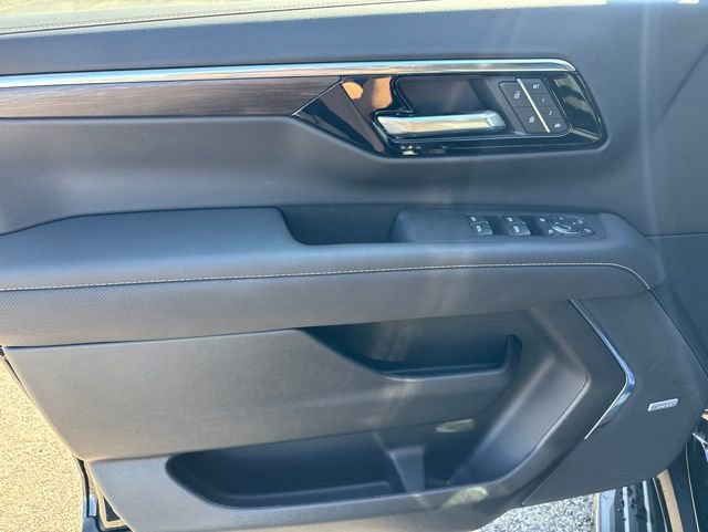 2026 Chevrolet Tahoe Premier - Photo 13